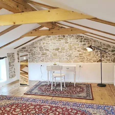 Smetova - The Blue Door House Počitniška hiša *