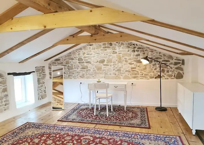 Smetova - The Blue Door House Vakantiehuis *